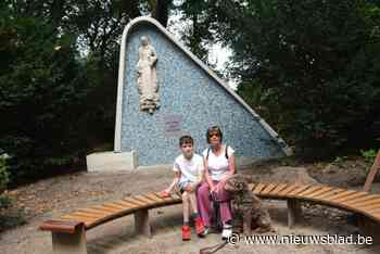 Typische zwembadtegeltjes zijn teruggekeerd bij Mariamonument in Fatimapark