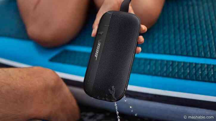 Get the Bose SoundLink Flex portable speaker for $40 less at Amazon