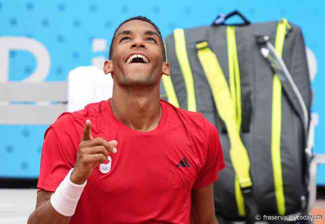 Olympic roundup: Canada’s soccer team advances, swimmer Kharun wins bronze