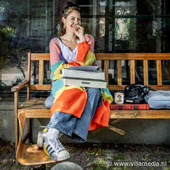 Raymond Krul ondervraagt drie collega’s over hun ritueel. In deel 4 van deze serie bevraagt hij @KimHopmans over haar 'bankzitten'. Beeld @jeanpierrejans