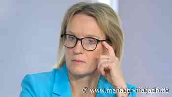 Deutsche Post: DHL-Finanzchefin Melanie Kreis sieht „signifikanten Nachholbedarf“ beim Porto