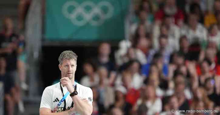 Dänemark zu stark: Handballerinnen zittern um Viertelfinale
