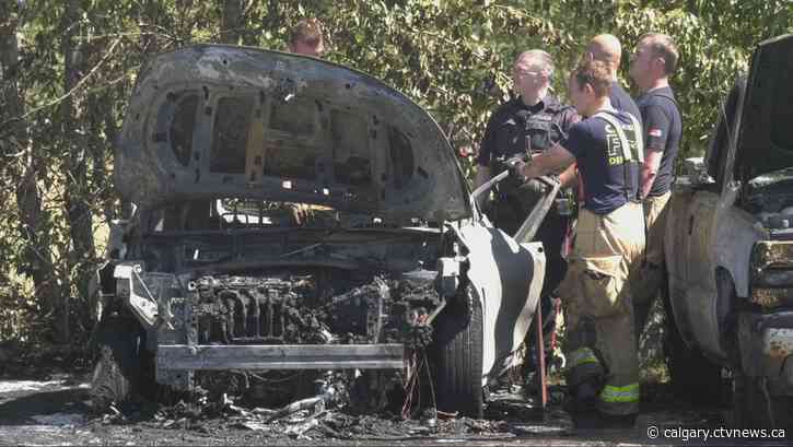 3 vehicles catch fire in parking lot at Fish Creek Park