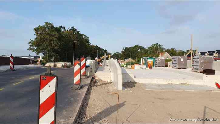 Urk - Urkerweg na maanden werkzaamheden weer open: 'pak van het hart'