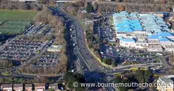 A338: Police close road at Cooper Dean roundabout