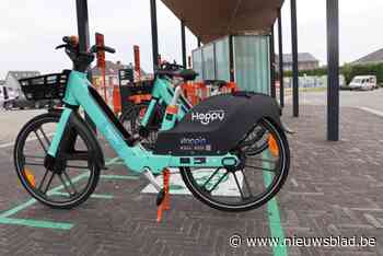 Meer dan 350 elektrische deelfietsen voor vervoerregio’s Dender en Vlaamse Ardennen: “Voor recreatie én woon-werkverkeer”