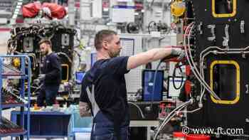 Rolls-Royce to gift every employee more than £700 worth of shares