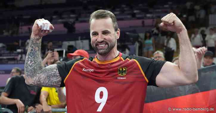 «Opa» Grozer geht voran: Volleyballer im Viertelfinale