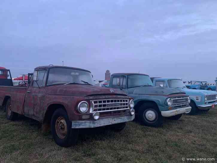 Harvester Homecoming Festival presents antique vehicles