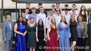 Abschlussfeier in Calmbach: Schüler mit emotionalen Reden