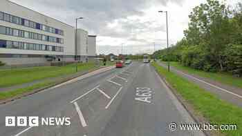 Two arrested after weapon found in car, police say