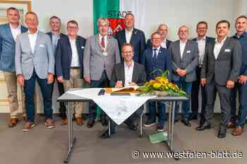 Klaus Müller kündigt in Brakel Verbesserungen bei Strom und Mobilfunk an