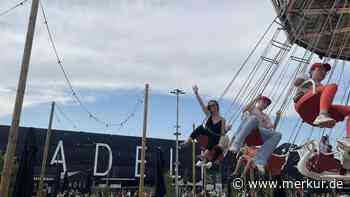 Willkommen in Adeles Welt: So lief der erste Tag im neuen Freizeitpark vor der Konzertarena