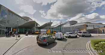 Darent Valley Hospital day care centre: Reports of smoke