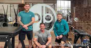 Two men running over 150 miles from Hull to Leicester on Viking Trail
