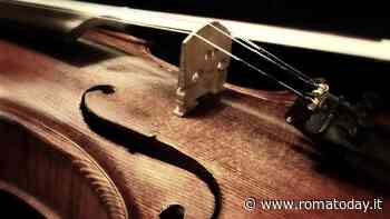 Denaro per riavere indietro il violino, tentata estorsione ai danni di un artista di strada