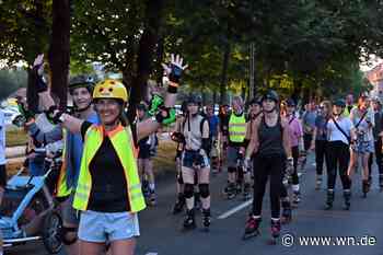 800 große und kleine Rollsport-Fans sausen durch Münster