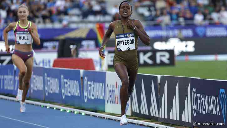 How to watch the women's 1,500m final at Paris 2024 online for free