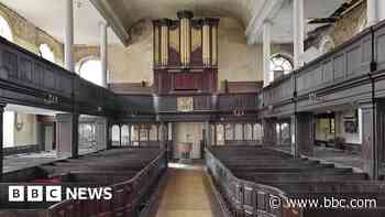 Heritage craft trainees help repair listed church