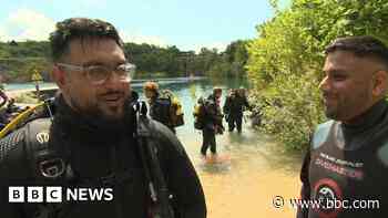 Blind group's first dive with trailblazer scuba diver