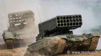 „Feuerwerk-Show“: Ukraine lässt Putins seltenen Flammenwerfer in Rauch aufgehen