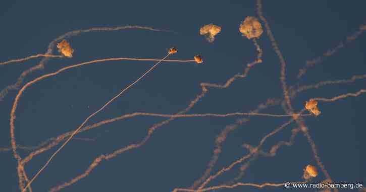 Hisbollah feuert erneut Dutzende Raketen auf Nordisrael ab
