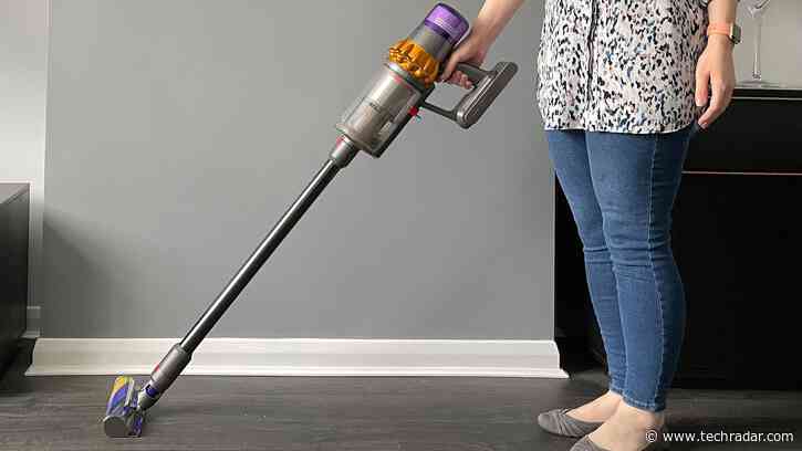 Dyson V15 Detect review