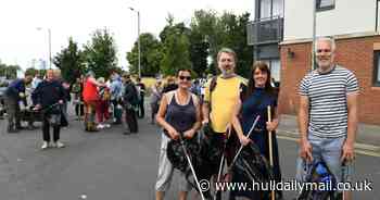 Army of cleaning volunteers arrive in Spring Bank to show it some love in wake of riots
