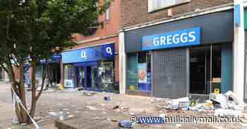 Hull protest live: Community united as people come together for huge clean up operation