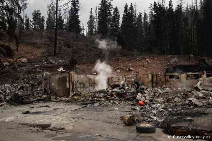 Jasper residents whose homes were burnt by wildfire offered bus tours to view damage