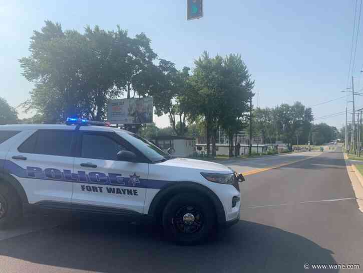 Wells Street back open after fatal crash causes shutdown
