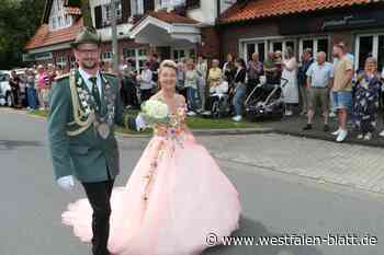 Außergewöhnliches Kleid begeistert in Schöning