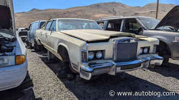 Junkyard Gem: 1979 Lincoln Continental Town Car