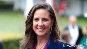 An einer Tankstelle in L.A.: Dana Schweiger erinnert sich an Flirt mit Brad Pitt