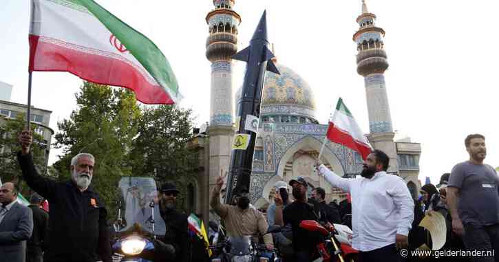 LIVE Midden-Oosten | ‘Komende 24 tot 48 uur mogelijke vergeldingsactie Iran op Israël’, Biden bijeen met crisisteam