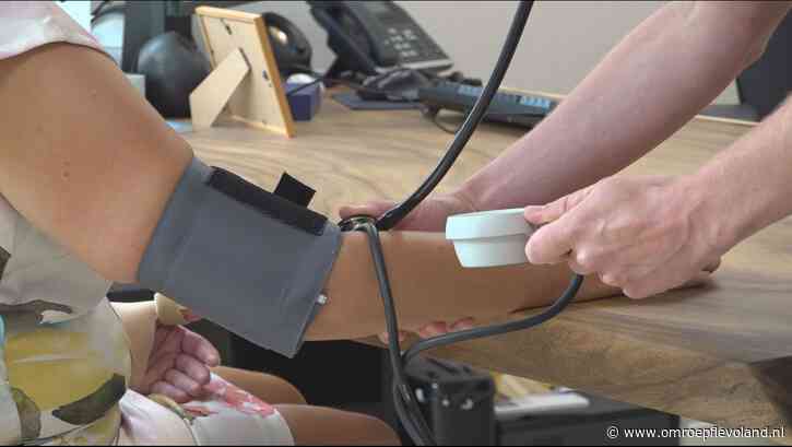 Lelystad - Jonge dokter zorgt voor verlichting bij huisartsentekort