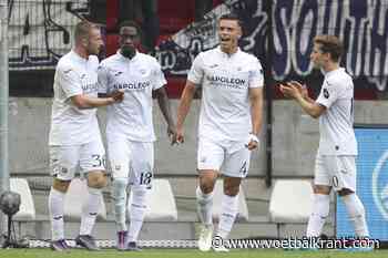 Een nieuwkomer vol zelfvertrouwen: "Rugnummer gekozen omdat ik wist dat Kompany het ook gedragen heeft"