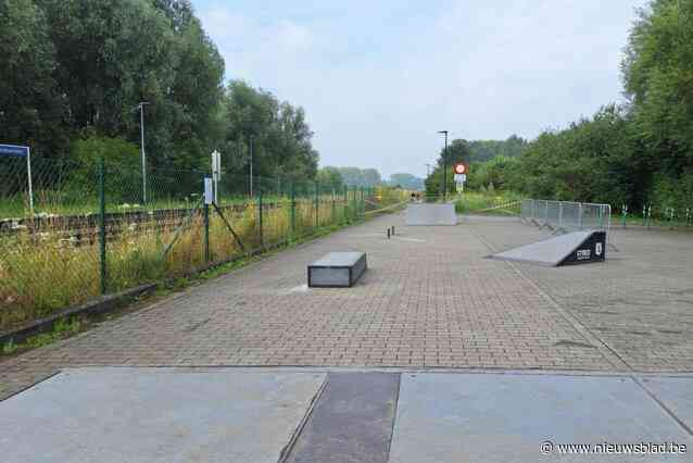 Pop-up skatepark aan station Scheldewindeke geopend