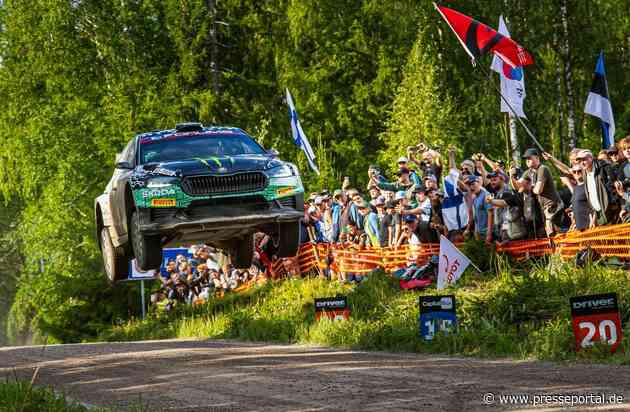 Rallye Finnland: Škoda Fahrer Oliver Solberg baut mit drittem Saisonsieg seine WRC2-Tabellenführung aus