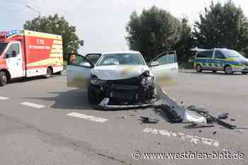Drei Menschen bei Unfall in Bünde leicht verletzt