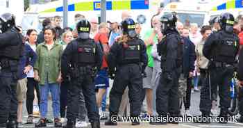 Who are the far-right groups involved in the UK riots?