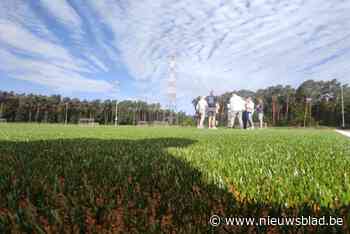Nieuw kunstgrasveld is eerste stap in herinrichting sportzone Eksel
