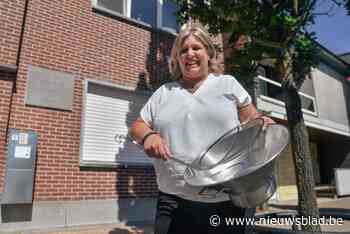 Twintig jaar nadat haar frituur uitbrandde, bakt Chrisje nog een keer frieten: “Om eindelijk mooi afscheid te kunnen nemen”