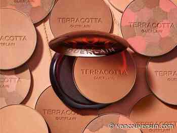 Guerlain's iconic Terracotta bronzer turns 40