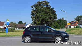 Unterschriften haben nichts genutzt: Bushaltestelle in Amperpettenbach wird aus der Ortsmitte verlegt