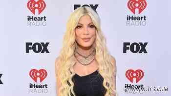 Studiengebühren in USA sind hoch: Tori Spelling will sich für ihre Kinder ausziehen