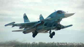 Video zeigt Angriff auf Flugplatz: Russland verliert Putins modernen Jagdbomber