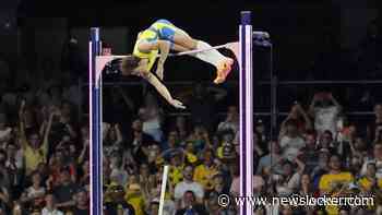 Polsstokhoogspringer Duplantis prolongeert titel met wereldrecord