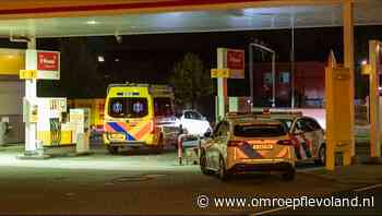 Almere - Vrouw gewond bij straatroof voor tankstation in Almeerse Stedenwijk