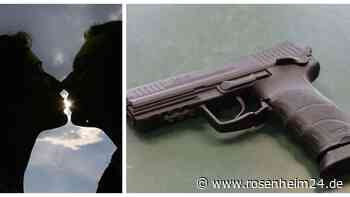 Eifersuchtsdrama in Bayern: Betrogene Ehefrau (50) geht mit Pistole auf jüngere Geliebte (26) ihres Mannes los